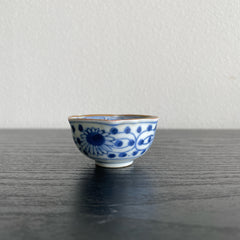花紋六角盃