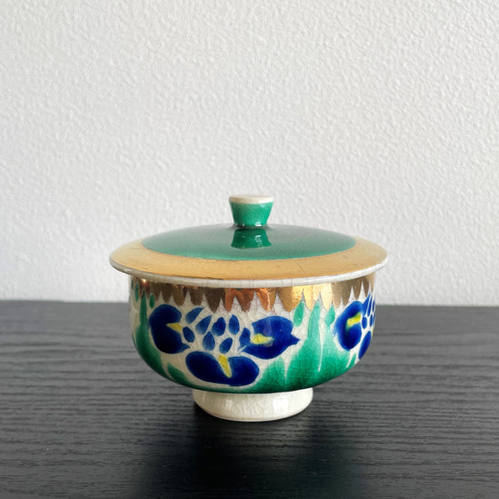 九谷ビンテージキャンドル 花菖蒲の蓋つき茶碗