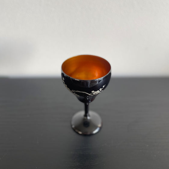 Lacquer wine glass