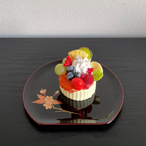 Lacquer wine glass